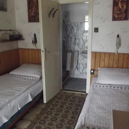 Margit Apartman Lägenhet *