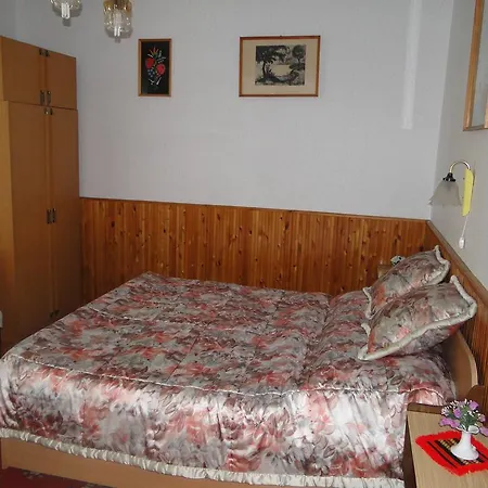 Margit Apartman Lägenhet
